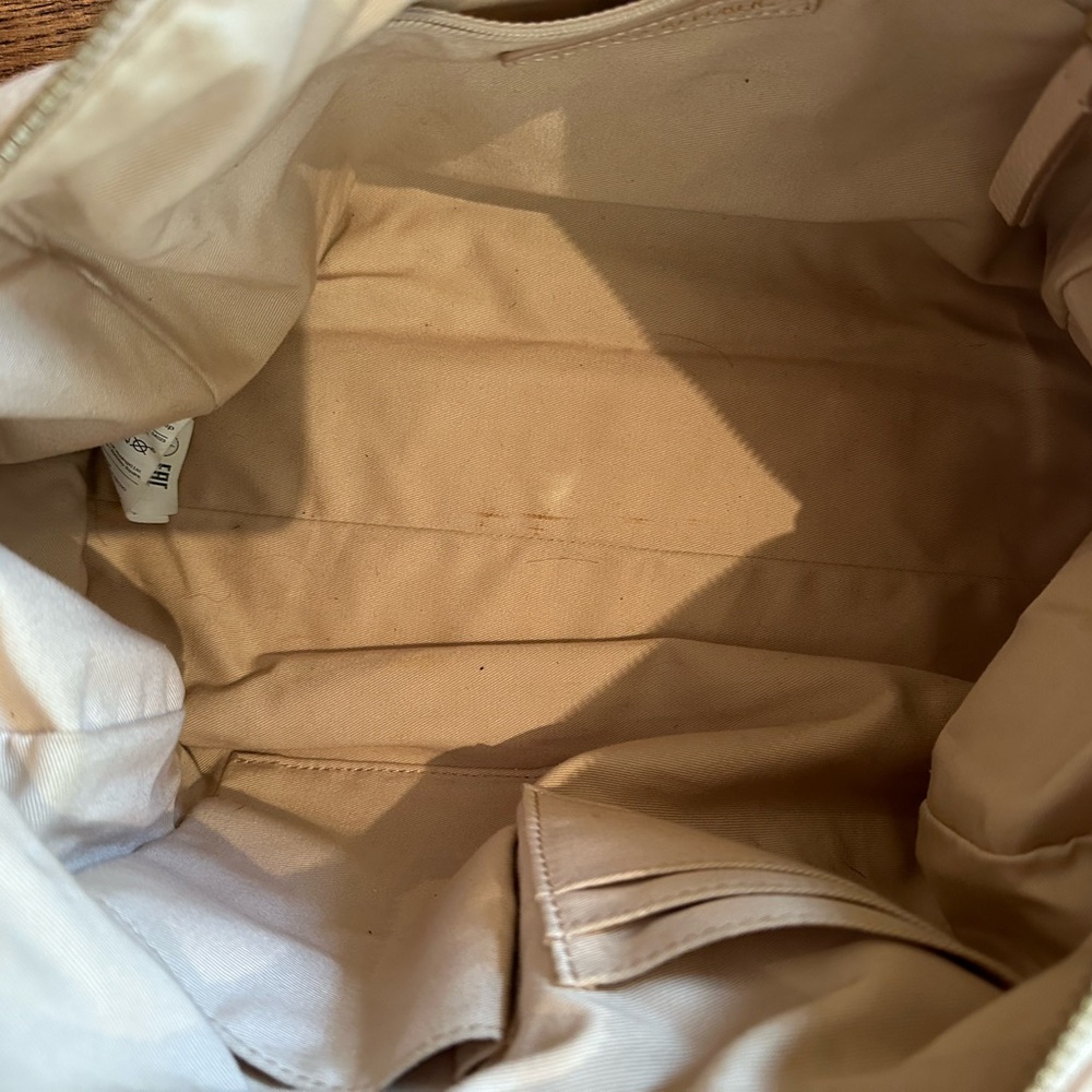 Banana Republic Elegant Beige Soft Pink Leather Shoulder Bag - Picture 11 of 15